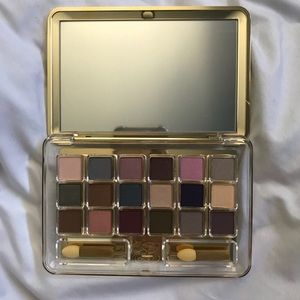 Estée Lauder Deluxe Eyeshadow Palette